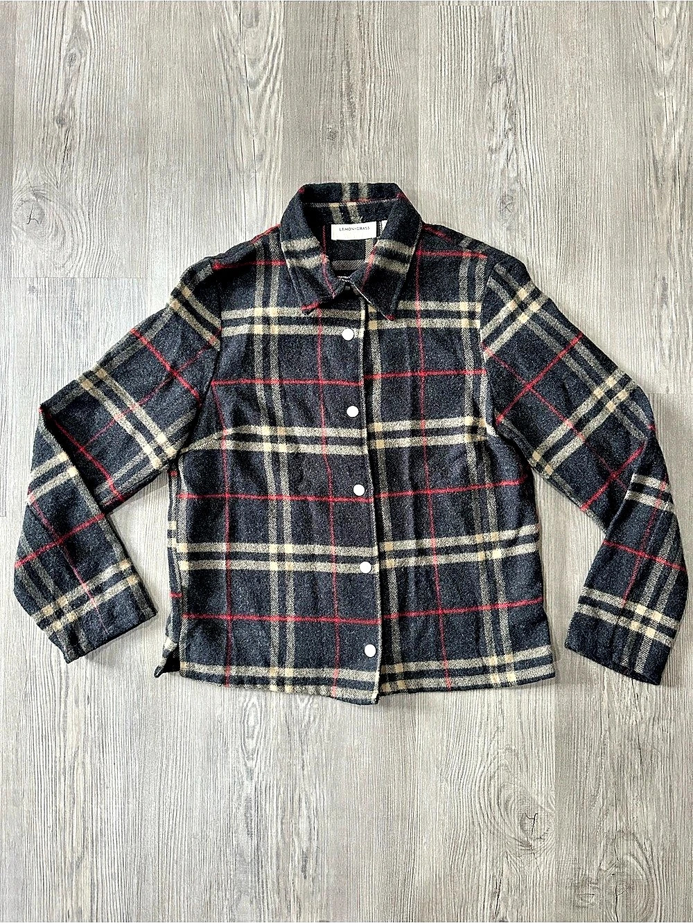 Lemon Grass Plaid Shirt in Grey & Red Size Small